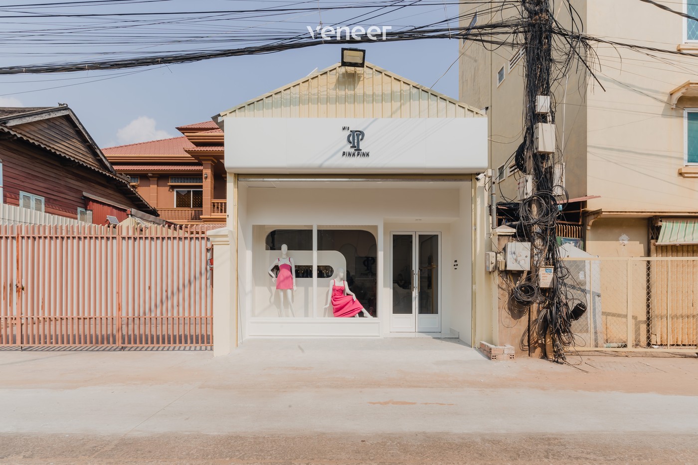 Clothing Store - Interior Design - image 3