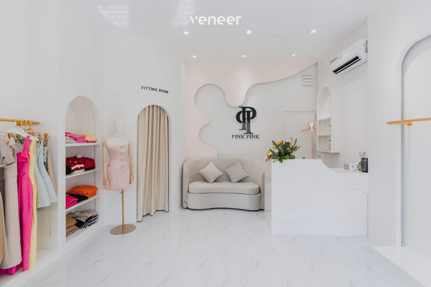Clothing Store - Interior Design - image 4